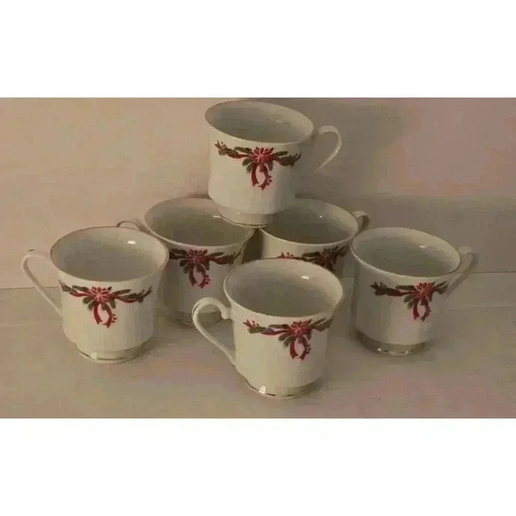 Poinsettia‎ & Ribbons Fine China - Tea / Coffee Cup - 3"x 3 1/8"- 6 Tea Cups - Picture 1 of 8